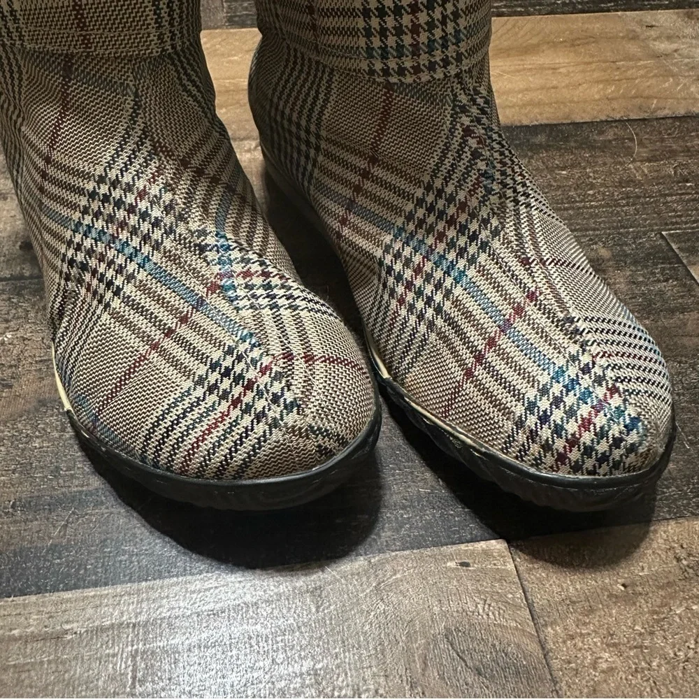 Sorel Milano Breve Plaid Waterproof Boots